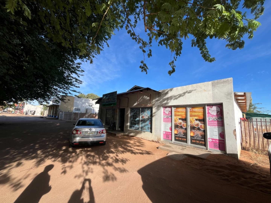 2 Bedroom Property for Sale in Keimoes Northern Cape
